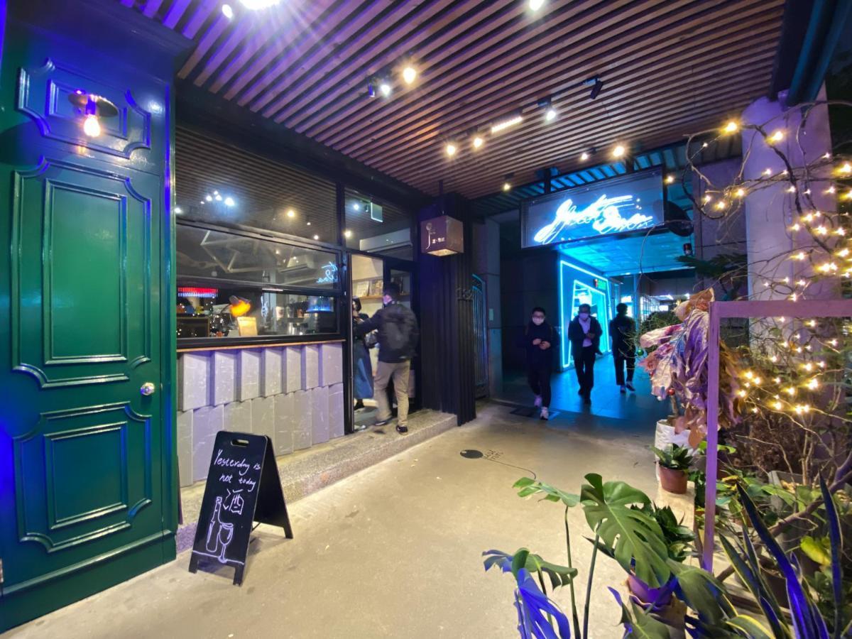 Just Inn Xin Yi 正旅館 信義 Taipei Exterior foto